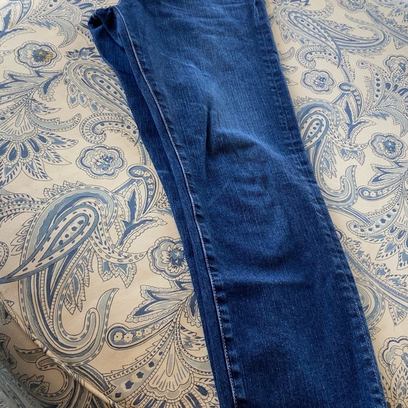 AG Adriano Goldschmied - Picture 8 of 13